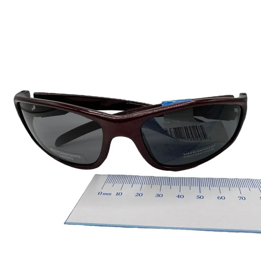 Sunglasses Classic maroon polycarbonate lenses, ultraviolet protection